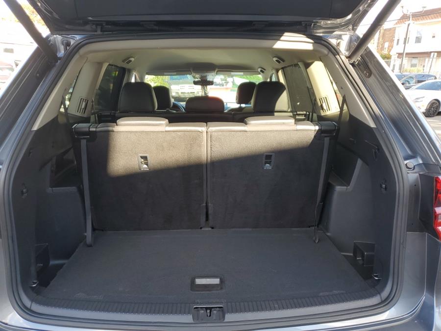 2018 Volkswagen Atlas 3.6L V6 SE w/Technology 4MOTION, available for sale in Irvington , New Jersey | Auto Haus of Irvington Corp. Irvington , New Jersey 2018 Volkswagen Atlas 3.6L V6 SE w/Technology 4MOTION, available for sale in Irvington , New Jersey | Auto Haus of Irvington Corp. Irvington , New Jersey