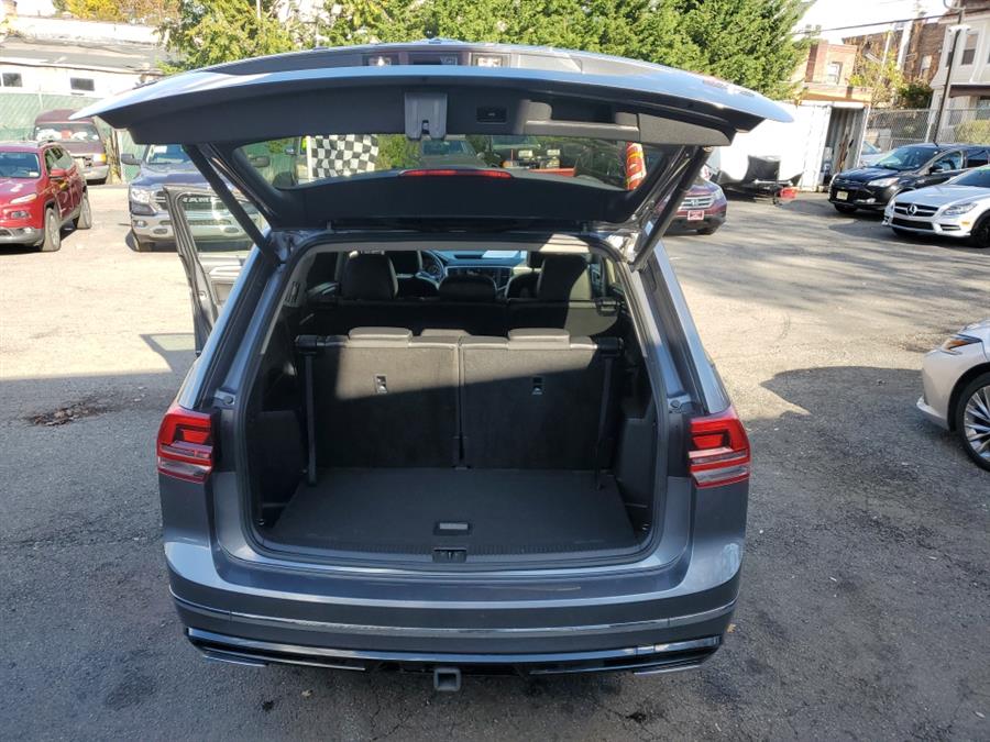 2018 Volkswagen Atlas 3.6L V6 SE w/Technology 4MOTION, available for sale in Irvington , New Jersey | Auto Haus of Irvington Corp. Irvington , New Jersey 2018 Volkswagen Atlas 3.6L V6 SE w/Technology 4MOTION, available for sale in Irvington , New Jersey | Auto Haus of Irvington Corp. Irvington , New Jersey