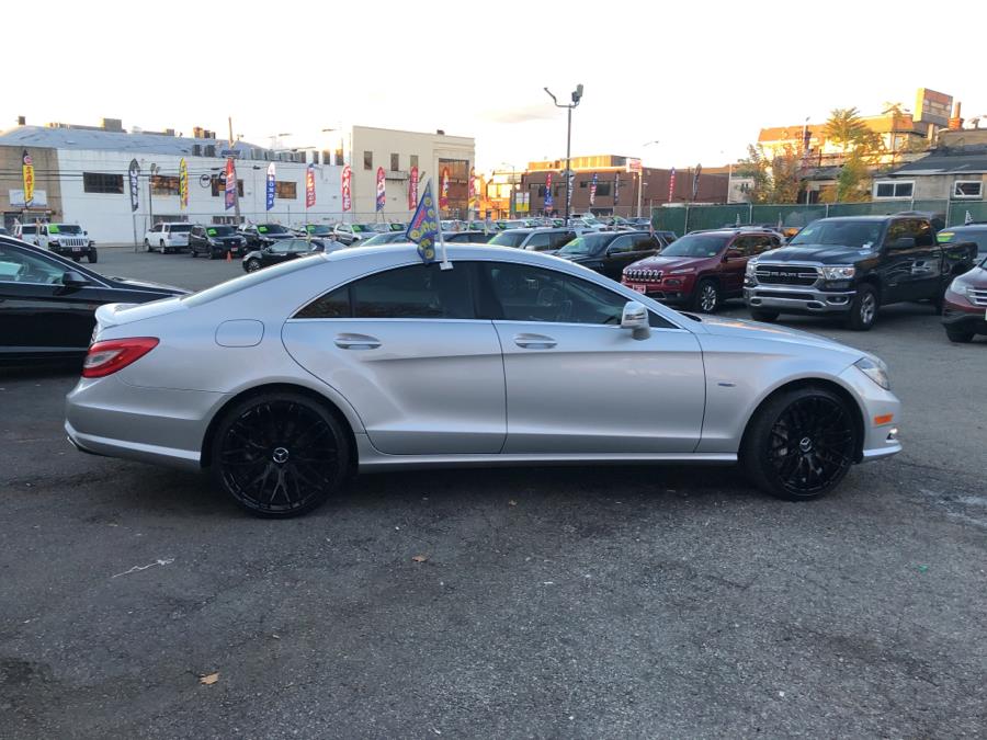 Used Mercedes-Benz CLS-Class 4dr Sdn CLS550 4MATIC 2012 | Auto Haus of Irvington Corp. Irvington , New Jersey