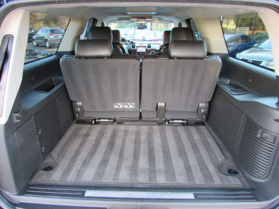 2011 Cadillac Escalade ESV AWD 4dr Luxury, available for sale in East Windsor, Connecticut | United Auto Sales of E Windsor, Inc. East Windsor, Connecticut 2011 Cadillac Escalade ESV AWD 4dr Luxury, available for sale in East Windsor, Connecticut | United Auto Sales of E Windsor, Inc. East Windsor, Connecticut