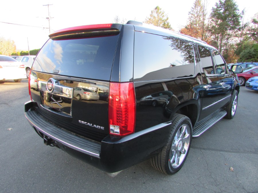 2011 Cadillac Escalade ESV AWD 4dr Luxury, available for sale in East Windsor, Connecticut | United Auto Sales of E Windsor, Inc. East Windsor, Connecticut 2011 Cadillac Escalade ESV AWD 4dr Luxury, available for sale in East Windsor, Connecticut | United Auto Sales of E Windsor, Inc. East Windsor, Connecticut
