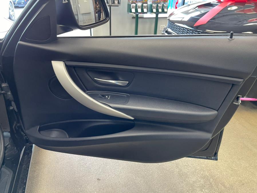 Used BMW 3 Series 320i Sedan South Africa 2018 | 5 Towns Drive. Inwood, New York Used BMW 3 Series 320i Sedan South Africa 2018 | 5 Towns Drive. Inwood, New York