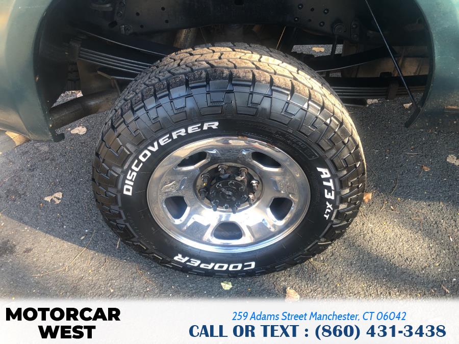 2009 Ford Super Duty F-350 SRW 4WD SuperCab 142" XLT, available for sale in Manchester, Connecticut | Motorcar West. Manchester, Connecticut 2009 Ford Super Duty F-350 SRW 4WD SuperCab 142" XLT, available for sale in Manchester, Connecticut | Motorcar West. Manchester, Connecticut