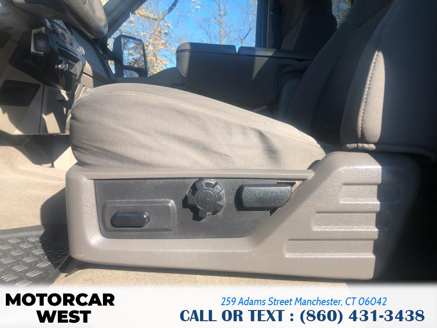 2009 Ford Super Duty F-350 SRW 4WD SuperCab 142" XLT, available for sale in Manchester, Connecticut | Motorcar West. Manchester, Connecticut 2009 Ford Super Duty F-350 SRW 4WD SuperCab 142" XLT, available for sale in Manchester, Connecticut | Motorcar West. Manchester, Connecticut