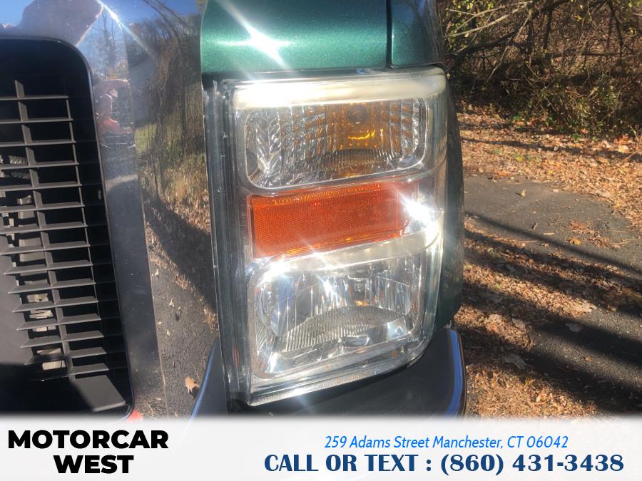 2009 Ford Super Duty F-350 SRW 4WD SuperCab 142" XLT, available for sale in Manchester, Connecticut | Motorcar West. Manchester, Connecticut 2009 Ford Super Duty F-350 SRW 4WD SuperCab 142" XLT, available for sale in Manchester, Connecticut | Motorcar West. Manchester, Connecticut