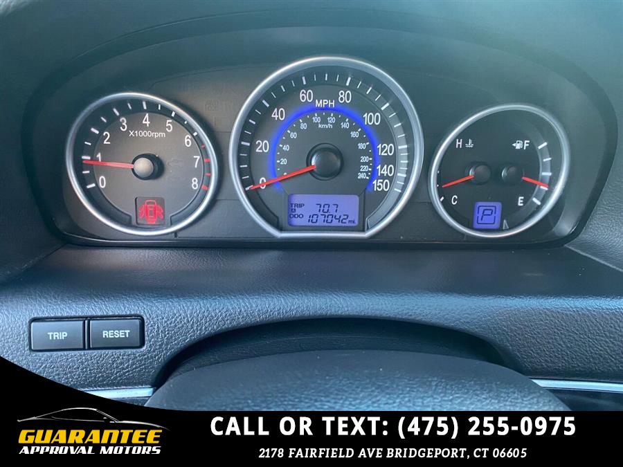 Used Hyundai Veracruz Limited AWD 4dr Crossover 2011 | Guarantee Approval Motors. Bridgeport, Connecticut Used Hyundai Veracruz Limited AWD 4dr Crossover 2011 | Guarantee Approval Motors. Bridgeport, Connecticut