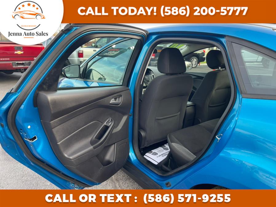 Used Ford Focus 4dr Sdn SE 2014 | Jenna Auto Sale Inc. Roseville, Michigan Used Ford Focus 4dr Sdn SE 2014 | Jenna Auto Sale Inc. Roseville, Michigan