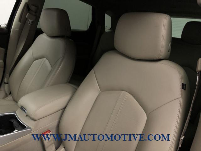 Used Cadillac Srx AWD 4dr Luxury Collection 2013 | J&M Automotive Sls&Svc LLC. Naugatuck, Connecticut Used Cadillac Srx AWD 4dr Luxury Collection 2013 | J&M Automotive Sls&Svc LLC. Naugatuck, Connecticut