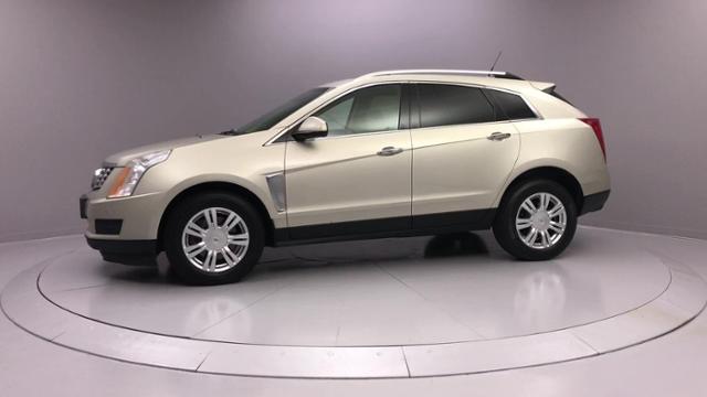Used Cadillac Srx AWD 4dr Luxury Collection 2013 | J&M Automotive Sls&Svc LLC. Naugatuck, Connecticut Used Cadillac Srx AWD 4dr Luxury Collection 2013 | J&M Automotive Sls&Svc LLC. Naugatuck, Connecticut