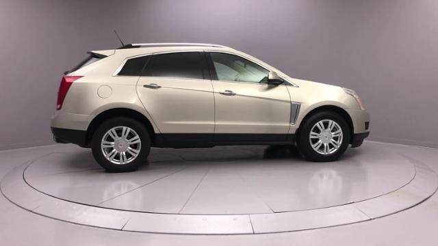 Used Cadillac Srx AWD 4dr Luxury Collection 2013 | J&M Automotive Sls&Svc LLC. Naugatuck, Connecticut Used Cadillac Srx AWD 4dr Luxury Collection 2013 | J&M Automotive Sls&Svc LLC. Naugatuck, Connecticut