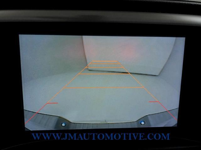 2015 GMC Sierra 1500 4WD Crew Cab 143.5 SLT, available for sale in Naugatuck, Connecticut | J&M Automotive Sls&Svc LLC. Naugatuck, Connecticut 2015 GMC Sierra 1500 4WD Crew Cab 143.5 SLT, available for sale in Naugatuck, Connecticut | J&M Automotive Sls&Svc LLC. Naugatuck, Connecticut