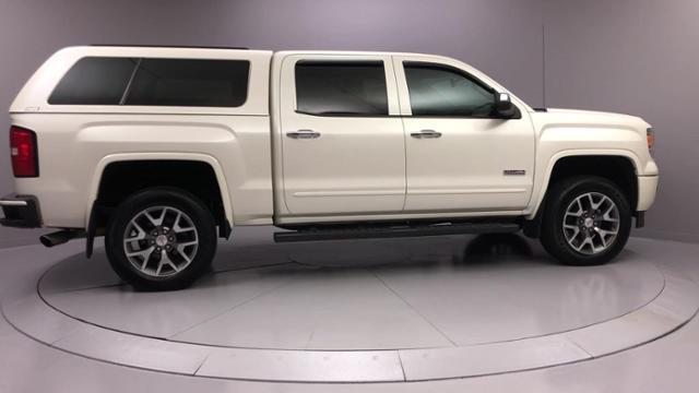 2015 GMC Sierra 1500 4WD Crew Cab 143.5 SLT, available for sale in Naugatuck, Connecticut | J&M Automotive Sls&Svc LLC. Naugatuck, Connecticut 2015 GMC Sierra 1500 4WD Crew Cab 143.5 SLT, available for sale in Naugatuck, Connecticut | J&M Automotive Sls&Svc LLC. Naugatuck, Connecticut