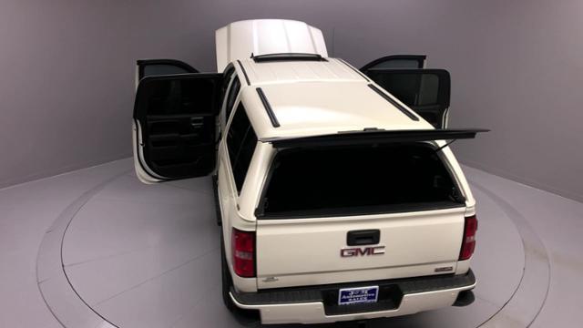 2015 GMC Sierra 1500 4WD Crew Cab 143.5 SLT, available for sale in Naugatuck, Connecticut | J&M Automotive Sls&Svc LLC. Naugatuck, Connecticut 2015 GMC Sierra 1500 4WD Crew Cab 143.5 SLT, available for sale in Naugatuck, Connecticut | J&M Automotive Sls&Svc LLC. Naugatuck, Connecticut
