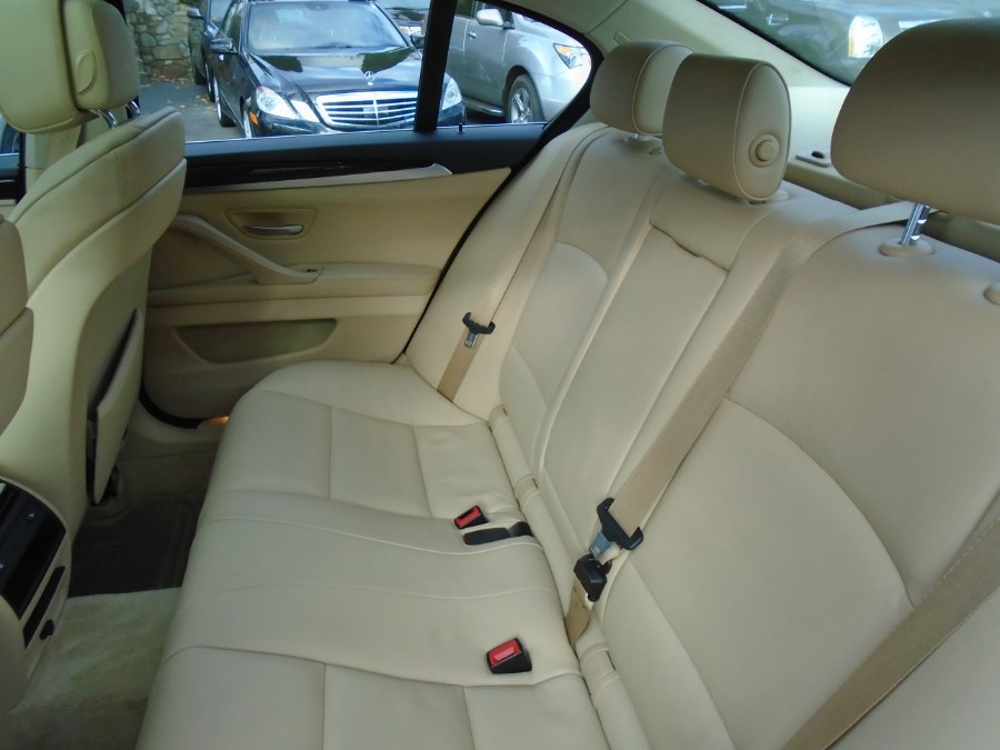 2013 BMW 5 Series 4dr Sdn 528i xDrive AWD, available for sale in Waterbury, Connecticut | Jim Juliani Motors. Waterbury, Connecticut 2013 BMW 5 Series 4dr Sdn 528i xDrive AWD, available for sale in Waterbury, Connecticut | Jim Juliani Motors. Waterbury, Connecticut
