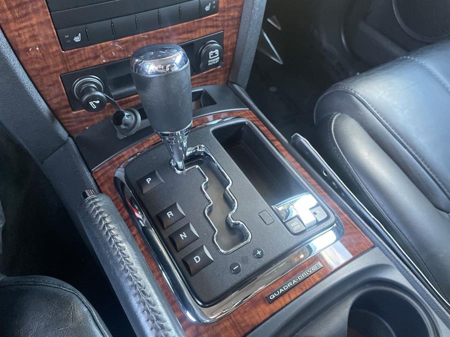 Used Jeep Commander 4WD 4dr Limited 2008 | Wiz Leasing Inc. Stratford, Connecticut Used Jeep Commander 4WD 4dr Limited 2008 | Wiz Leasing Inc. Stratford, Connecticut