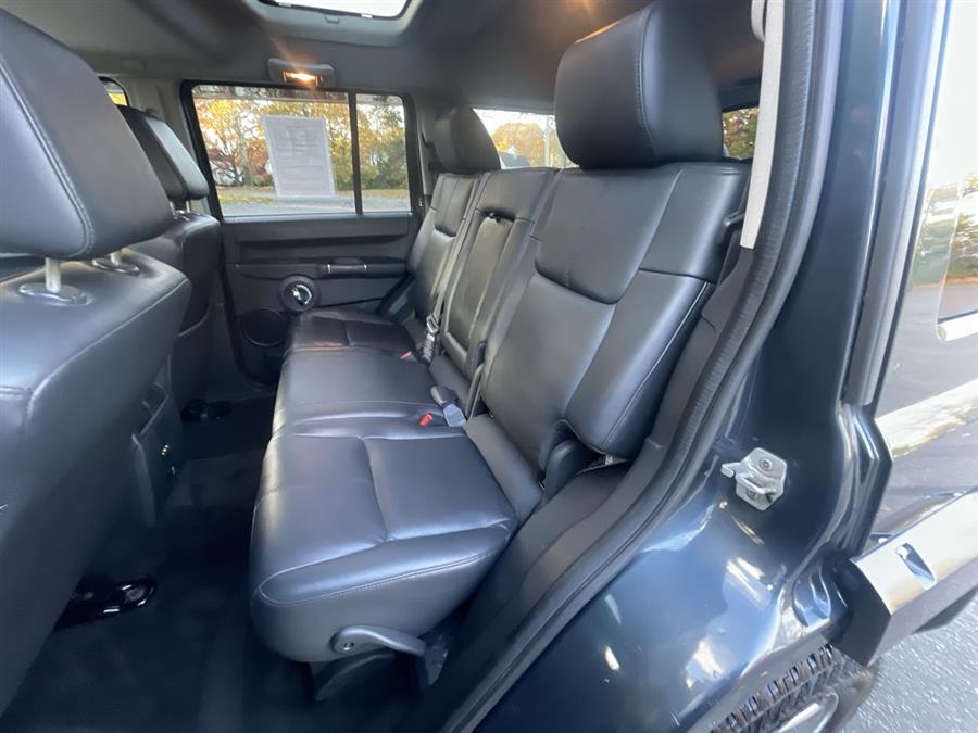 Used Jeep Commander 4WD 4dr Limited 2008 | Wiz Leasing Inc. Stratford, Connecticut Used Jeep Commander 4WD 4dr Limited 2008 | Wiz Leasing Inc. Stratford, Connecticut