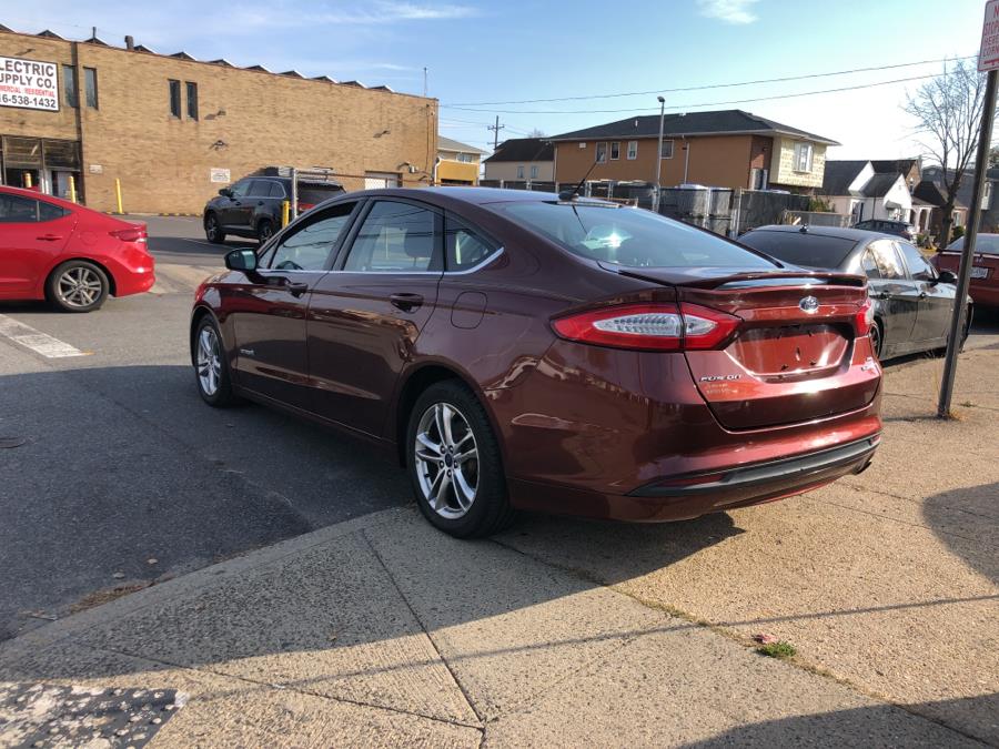 Used Ford Fusion 4dr Sdn SE Hybrid FWD 2016 | Signature Auto Sales. Franklin Square, New York Used Ford Fusion 4dr Sdn SE Hybrid FWD 2016 | Signature Auto Sales. Franklin Square, New York