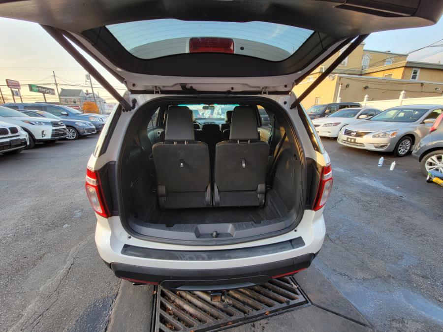 Used Ford Explorer 4WD 4dr Limited 2011 | Eugen's Auto Sales & Repairs. Philadelphia, Pennsylvania Used Ford Explorer 4WD 4dr Limited 2011 | Eugen's Auto Sales & Repairs. Philadelphia, Pennsylvania