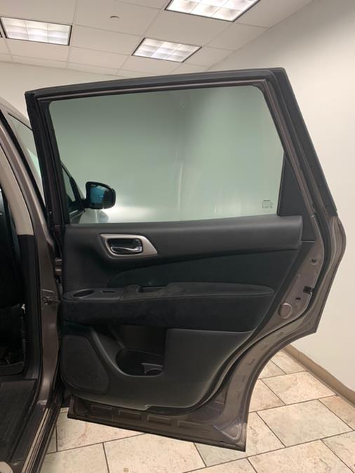 Used Nissan Pathfinder 4WD 4dr SV 2014 | European Auto Expo. Lodi, New Jersey Used Nissan Pathfinder 4WD 4dr SV 2014 | European Auto Expo. Lodi, New Jersey