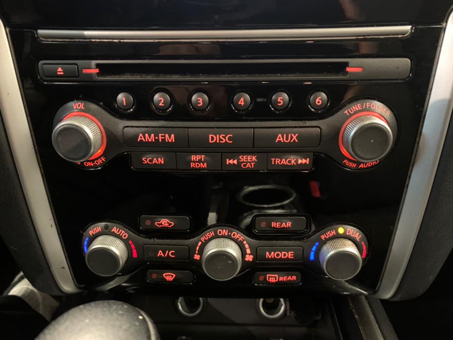 Used Nissan Pathfinder 4WD 4dr SV 2014 | European Auto Expo. Lodi, New Jersey Used Nissan Pathfinder 4WD 4dr SV 2014 | European Auto Expo. Lodi, New Jersey