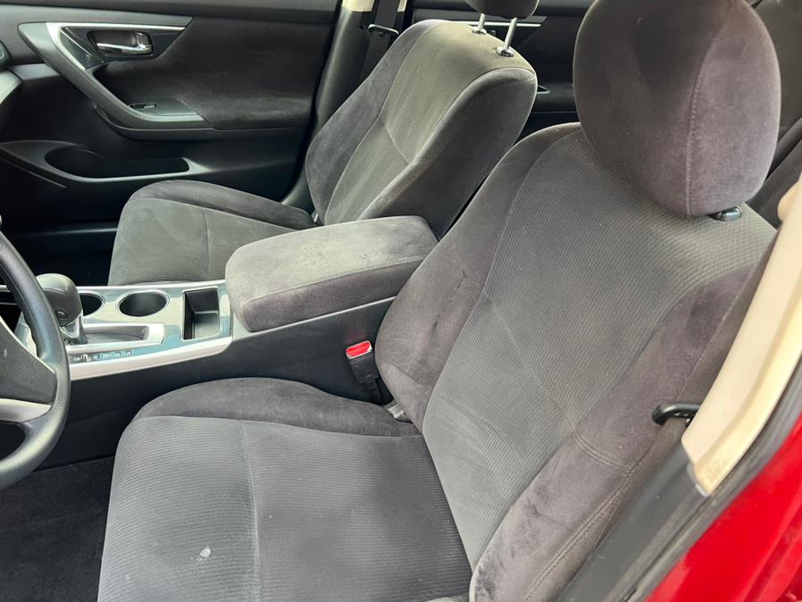 Used Nissan Altima 4dr Sdn I4 2.5 S 2013 | Mint Auto Sales. Islip, New York Used Nissan Altima 4dr Sdn I4 2.5 S 2013 | Mint Auto Sales. Islip, New York