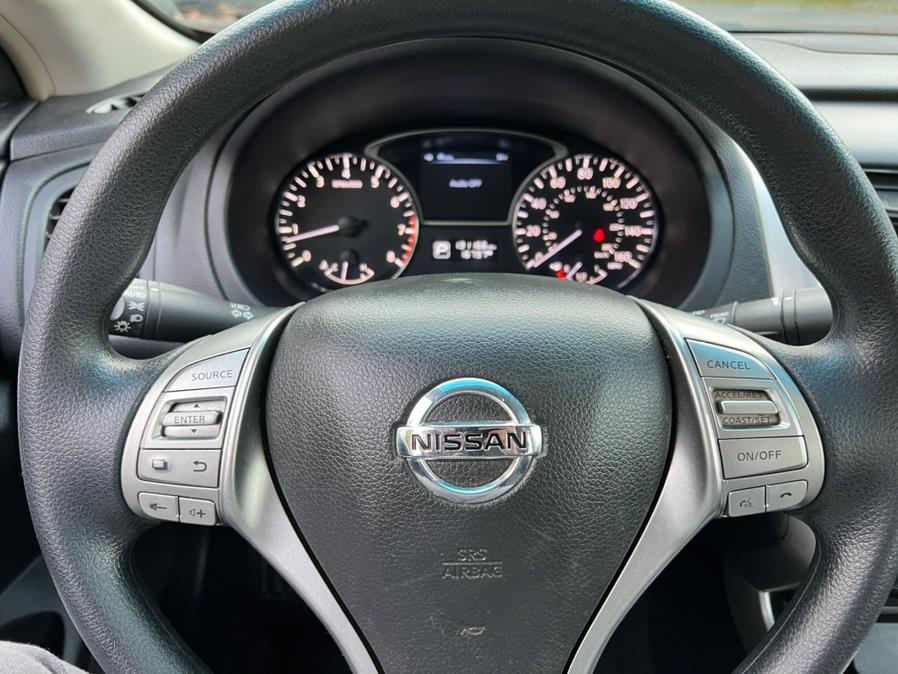 Used Nissan Altima 4dr Sdn I4 2.5 S 2013 | Mint Auto Sales. Islip, New York Used Nissan Altima 4dr Sdn I4 2.5 S 2013 | Mint Auto Sales. Islip, New York