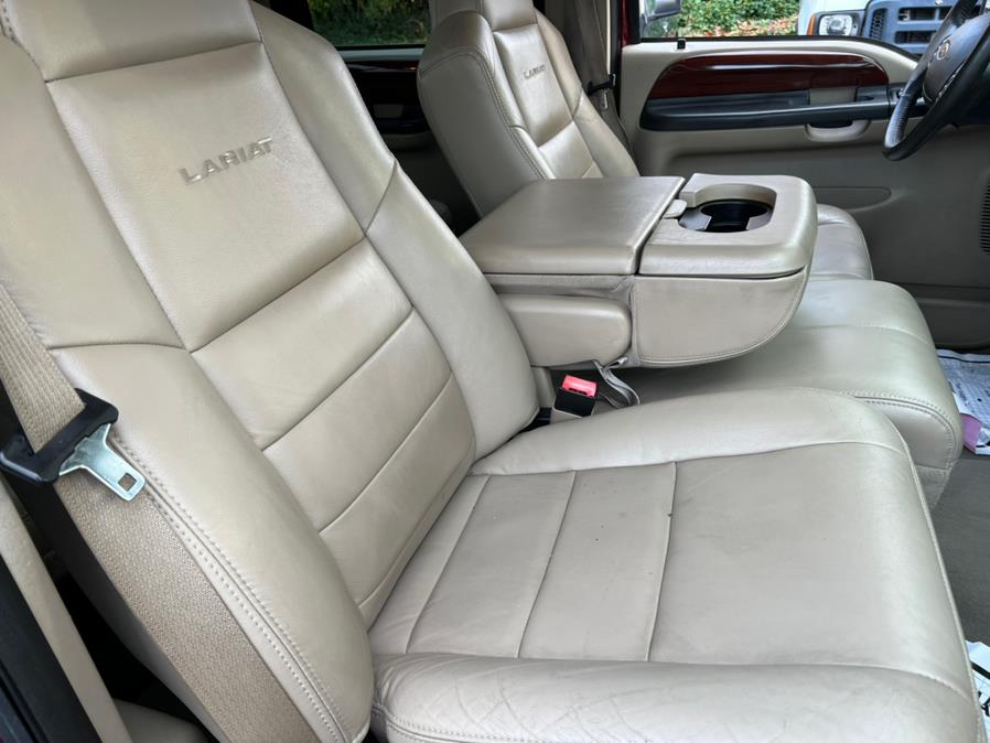 Used Ford Super Duty F-350 DRW Crew Cab 156" Lariat 4WD 2006 | Mint Auto Sales. Islip, New York Used Ford Super Duty F-350 DRW Crew Cab 156" Lariat 4WD 2006 | Mint Auto Sales. Islip, New York