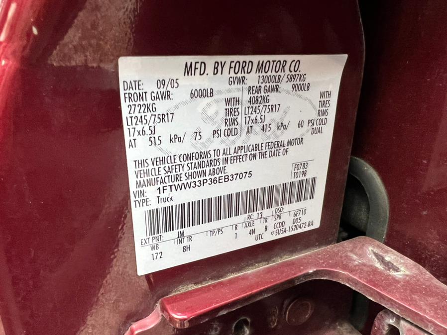Used Ford Super Duty F-350 DRW Crew Cab 156" Lariat 4WD 2006 | Mint Auto Sales. Islip, New York Used Ford Super Duty F-350 DRW Crew Cab 156" Lariat 4WD 2006 | Mint Auto Sales. Islip, New York