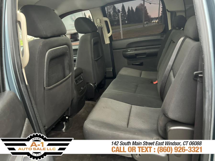 2011 Chevrolet Silverado 1500 4WD Crew Cab 143.5" LT, available for sale in East Windsor, Connecticut | A1 Auto Sale LLC. East Windsor, Connecticut 2011 Chevrolet Silverado 1500 4WD Crew Cab 143.5" LT, available for sale in East Windsor, Connecticut | A1 Auto Sale LLC. East Windsor, Connecticut