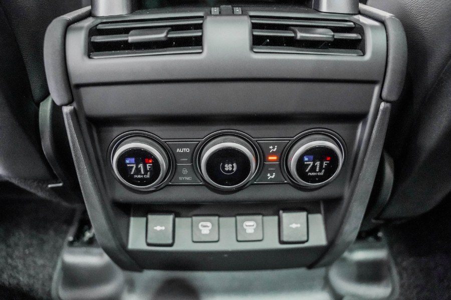 Used Land Rover Defender 110 S AWD 2022 | 26 Motors Corp. Bronx, New York Used Land Rover Defender 110 S AWD 2022 | 26 Motors Corp. Bronx, New York