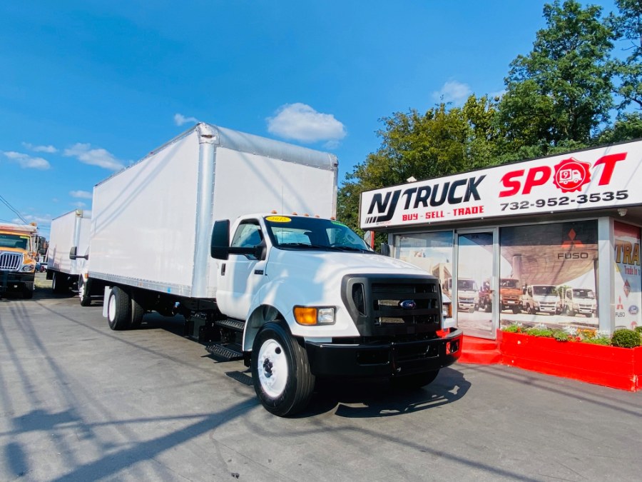 2015 Ford Super Duty F-750 Straight Frame 26 FEET DRY BOX + CUMMINS ENGINE + RAMP + NO CDL, available for sale in South Amboy, New Jersey | NJ Truck Spot. South Amboy, New Jersey 2015 Ford Super Duty F-750 Straight Frame 26 FEET DRY BOX + CUMMINS ENGINE + RAMP + NO CDL, available for sale in South Amboy, New Jersey | NJ Truck Spot. South Amboy, New Jersey