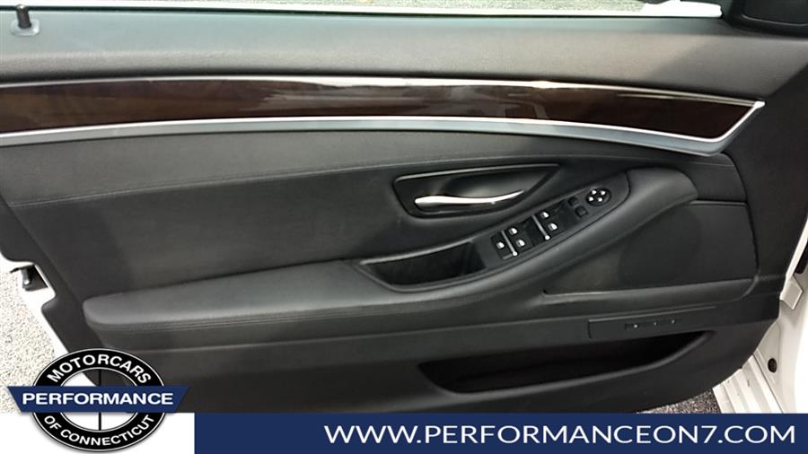 Used BMW 5 Series 4dr Sdn 528i xDrive AWD 2013 | Performance Motor Cars Of Connecticut LLC. Wilton, Connecticut Used BMW 5 Series 4dr Sdn 528i xDrive AWD 2013 | Performance Motor Cars Of Connecticut LLC. Wilton, Connecticut