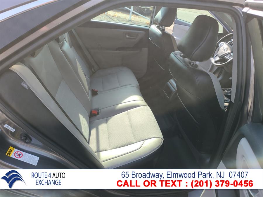 Used Toyota Camry 4dr Sdn I4 Auto XLE (Natl) 2016 | Route 4 Auto Exchange. Elmwood Park, New Jersey Used Toyota Camry 4dr Sdn I4 Auto XLE (Natl) 2016 | Route 4 Auto Exchange. Elmwood Park, New Jersey