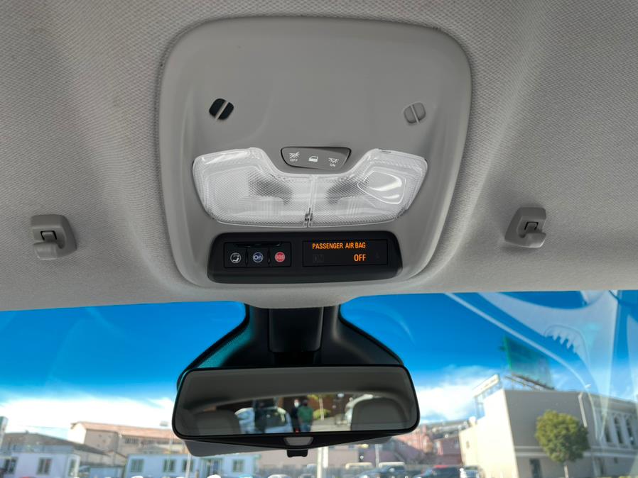 Used Chevrolet Bolt EV Premier 2018 | Green Light Auto Wholesale. Daly City, California Used Chevrolet Bolt EV Premier 2018 | Green Light Auto Wholesale. Daly City, California