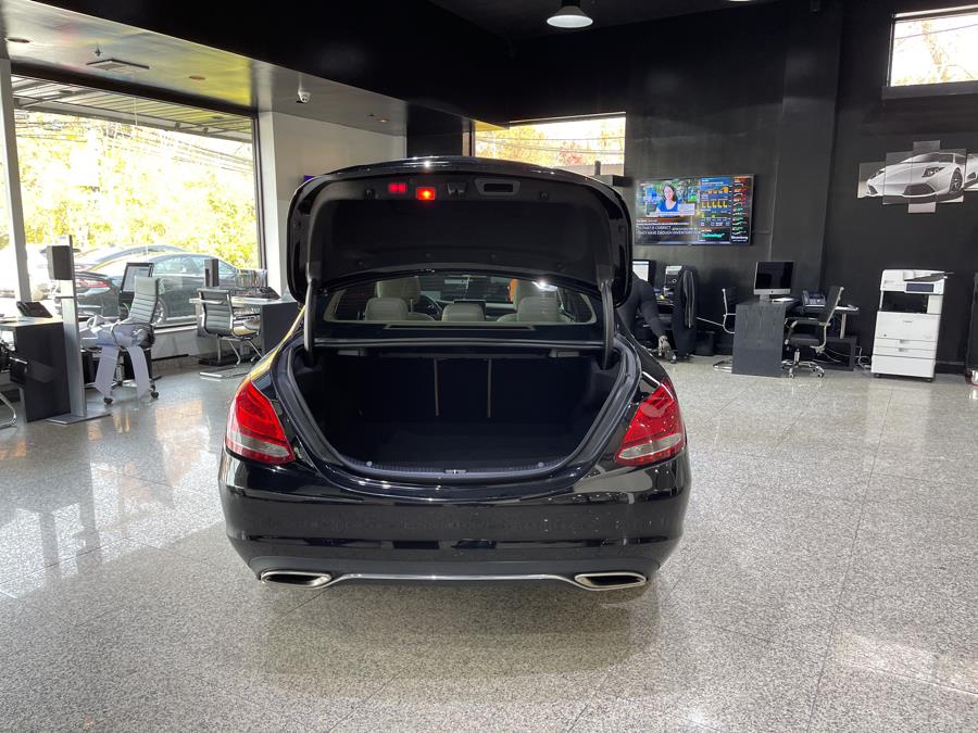 Used Mercedes-Benz C-Class C 300 4MATIC Sedan 2018 | Dream Car Gallery. Woodbury, New York Used Mercedes-Benz C-Class C 300 4MATIC Sedan 2018 | Dream Car Gallery. Woodbury, New York