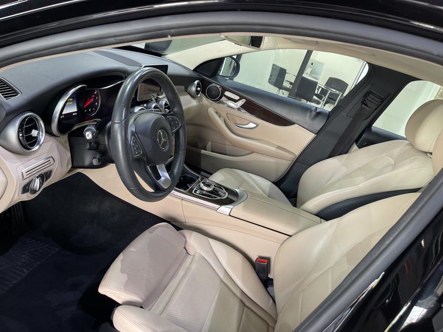 Used Mercedes-Benz C-Class C 300 4MATIC Sedan 2018 | Dream Car Gallery. Woodbury, New York Used Mercedes-Benz C-Class C 300 4MATIC Sedan 2018 | Dream Car Gallery. Woodbury, New York
