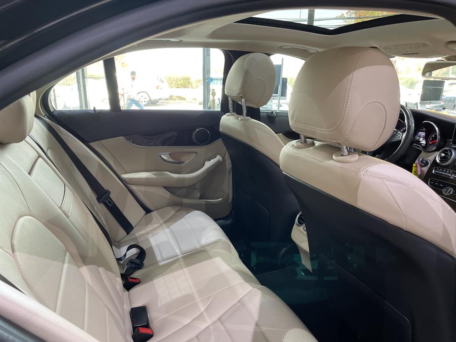Used Mercedes-Benz C-Class C 300 4MATIC Sedan 2018 | Dream Car Gallery. Woodbury, New York Used Mercedes-Benz C-Class C 300 4MATIC Sedan 2018 | Dream Car Gallery. Woodbury, New York