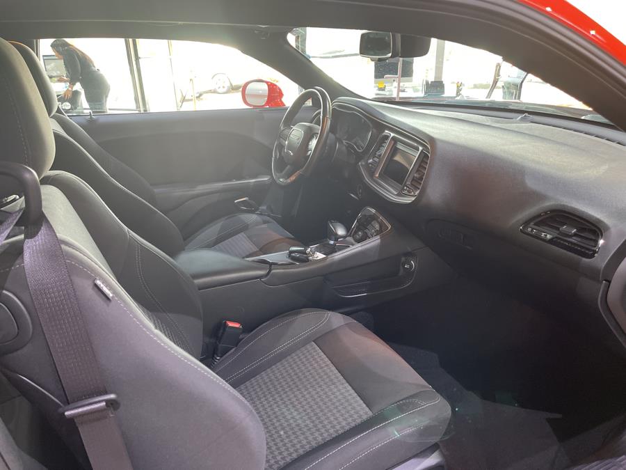 Used Dodge Challenger SXT RWD 2019 | Dream Car Gallery. Woodbury, New York Used Dodge Challenger SXT RWD 2019 | Dream Car Gallery. Woodbury, New York