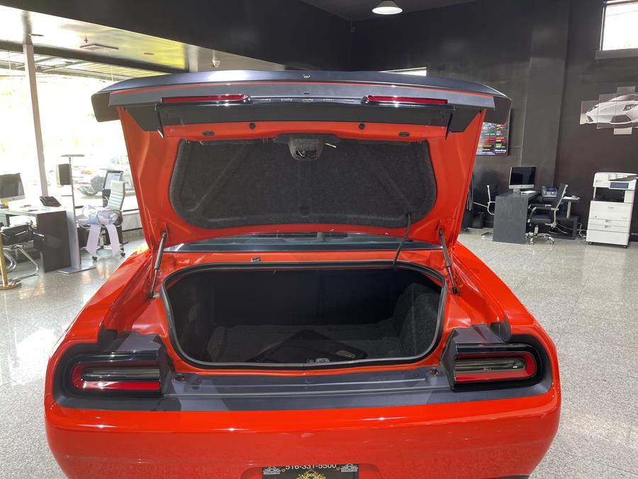 Used Dodge Challenger SXT RWD 2019 | Dream Car Gallery. Woodbury, New York Used Dodge Challenger SXT RWD 2019 | Dream Car Gallery. Woodbury, New York