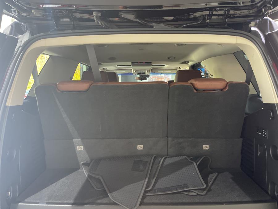 Used Cadillac Escalade 4WD 4dr Premium Luxury 2018 | Dream Car Gallery. Woodbury, New York Used Cadillac Escalade 4WD 4dr Premium Luxury 2018 | Dream Car Gallery. Woodbury, New York