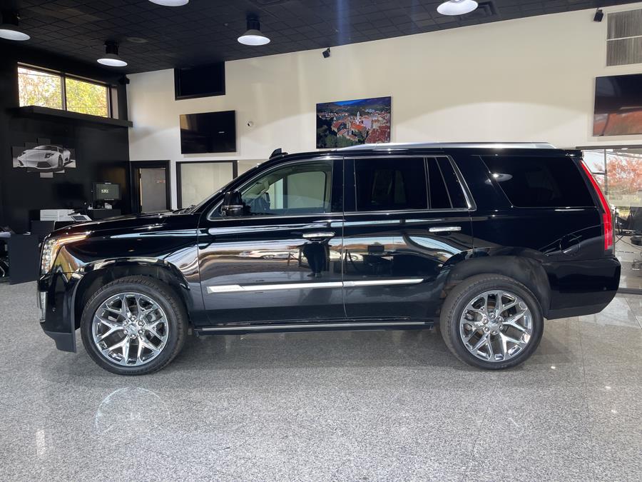 Used Cadillac Escalade 4WD 4dr Premium Luxury 2018 | Dream Car Gallery. Woodbury, New York Used Cadillac Escalade 4WD 4dr Premium Luxury 2018 | Dream Car Gallery. Woodbury, New York