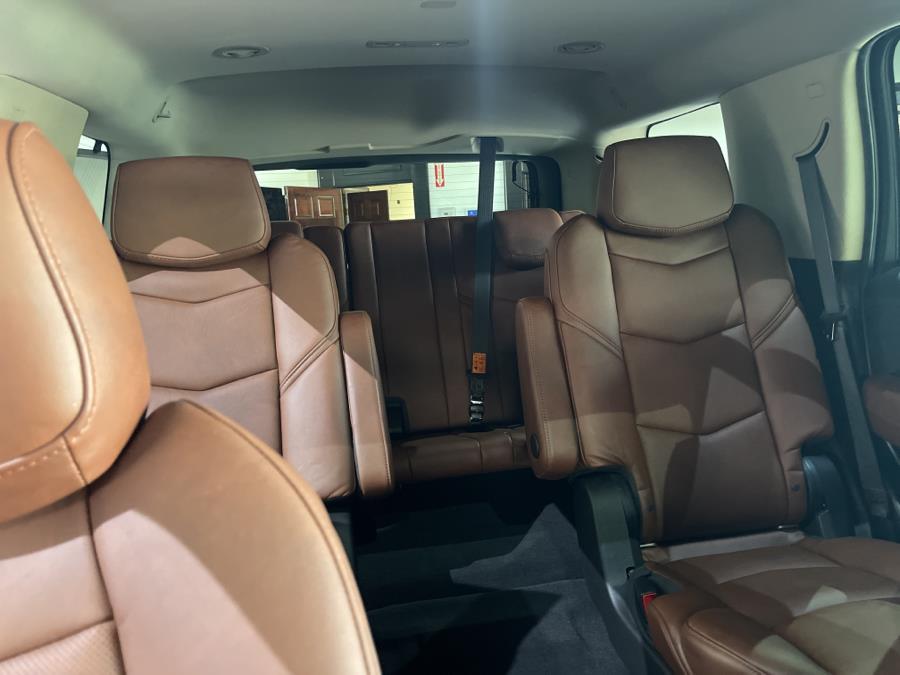 Used Cadillac Escalade 4WD 4dr Premium Luxury 2018 | Dream Car Gallery. Woodbury, New York Used Cadillac Escalade 4WD 4dr Premium Luxury 2018 | Dream Car Gallery. Woodbury, New York