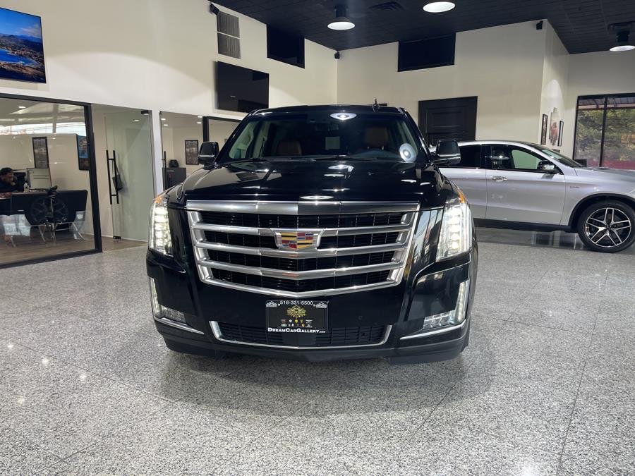 Used Cadillac Escalade 4WD 4dr Premium Luxury 2018 | Dream Car Gallery. Woodbury, New York Used Cadillac Escalade 4WD 4dr Premium Luxury 2018 | Dream Car Gallery. Woodbury, New York