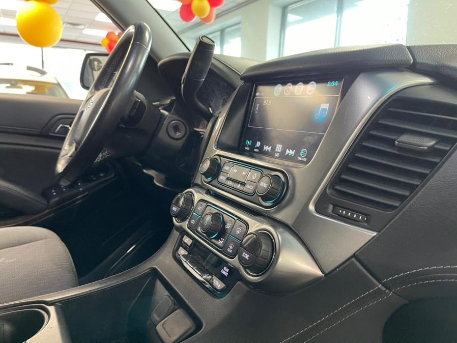 Used Chevrolet Tahoe 2WD 4dr LS 2019 | 5 Towns Drive. Inwood, New York Used Chevrolet Tahoe 2WD 4dr LS 2019 | 5 Towns Drive. Inwood, New York