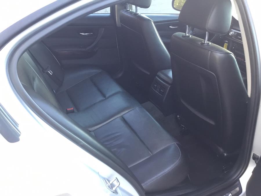 Used BMW 3 Series 4dr Sdn 328i xDrive AWD SULEV 2011 | Liberty Motors. Manchester, Connecticut Used BMW 3 Series 4dr Sdn 328i xDrive AWD SULEV 2011 | Liberty Motors. Manchester, Connecticut