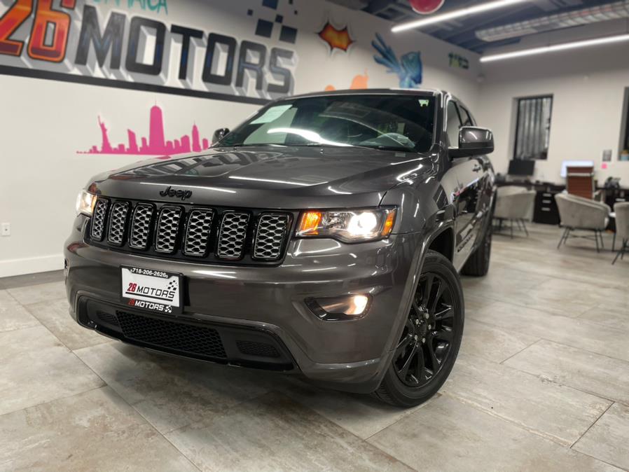 Used Jeep Grand Cherokee Altitude Altitude 4x4 *Ltd Avail* 2018 | Jamaica 26 Motors. Hollis, New York Used Jeep Grand Cherokee Altitude Altitude 4x4 *Ltd Avail* 2018 | Jamaica 26 Motors. Hollis, New York