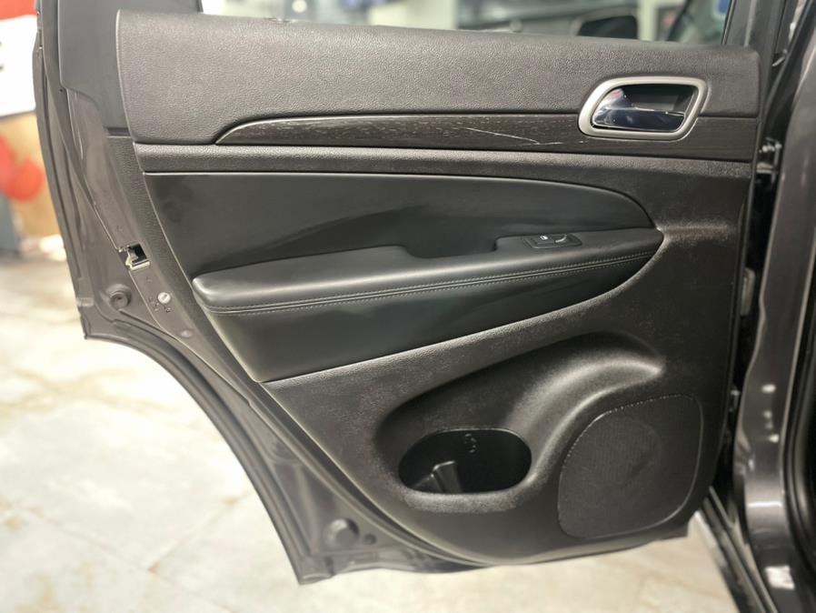 Used Jeep Grand Cherokee Altitude Altitude 4x4 *Ltd Avail* 2018 | Jamaica 26 Motors. Hollis, New York Used Jeep Grand Cherokee Altitude Altitude 4x4 *Ltd Avail* 2018 | Jamaica 26 Motors. Hollis, New York