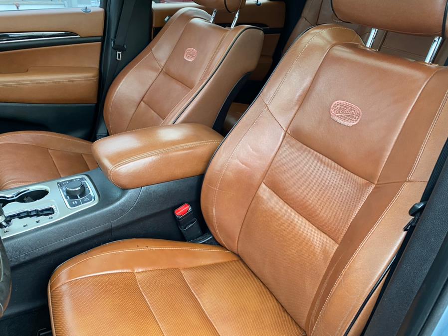 Used Jeep Grand Cherokee 4WD 4dr Overland 2012 | Lava Motors 2 Inc. Canton, Connecticut Used Jeep Grand Cherokee 4WD 4dr Overland 2012 | Lava Motors 2 Inc. Canton, Connecticut