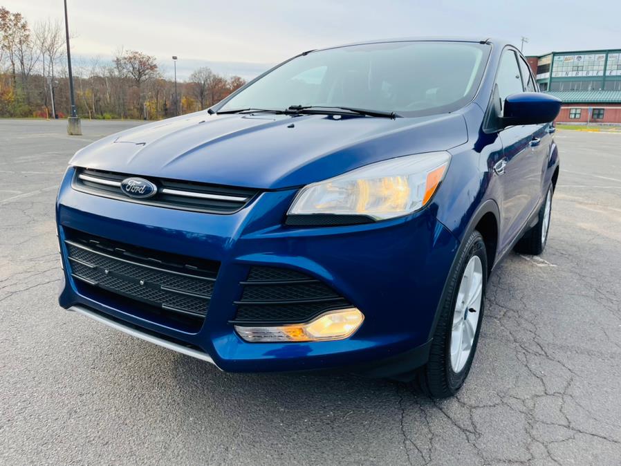 2013 Ford Escape 4WD 4dr SE, available for sale in New Britain, Connecticut | Supreme Automotive. New Britain, Connecticut 2013 Ford Escape 4WD 4dr SE, available for sale in New Britain, Connecticut | Supreme Automotive. New Britain, Connecticut