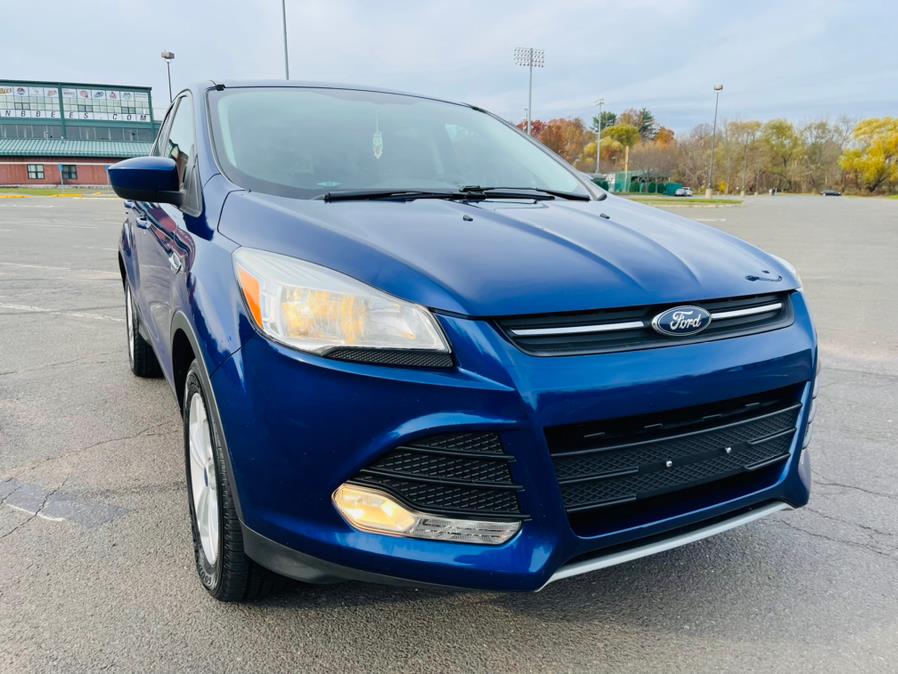 2013 Ford Escape 4WD 4dr SE, available for sale in New Britain, Connecticut | Supreme Automotive. New Britain, Connecticut 2013 Ford Escape 4WD 4dr SE, available for sale in New Britain, Connecticut | Supreme Automotive. New Britain, Connecticut